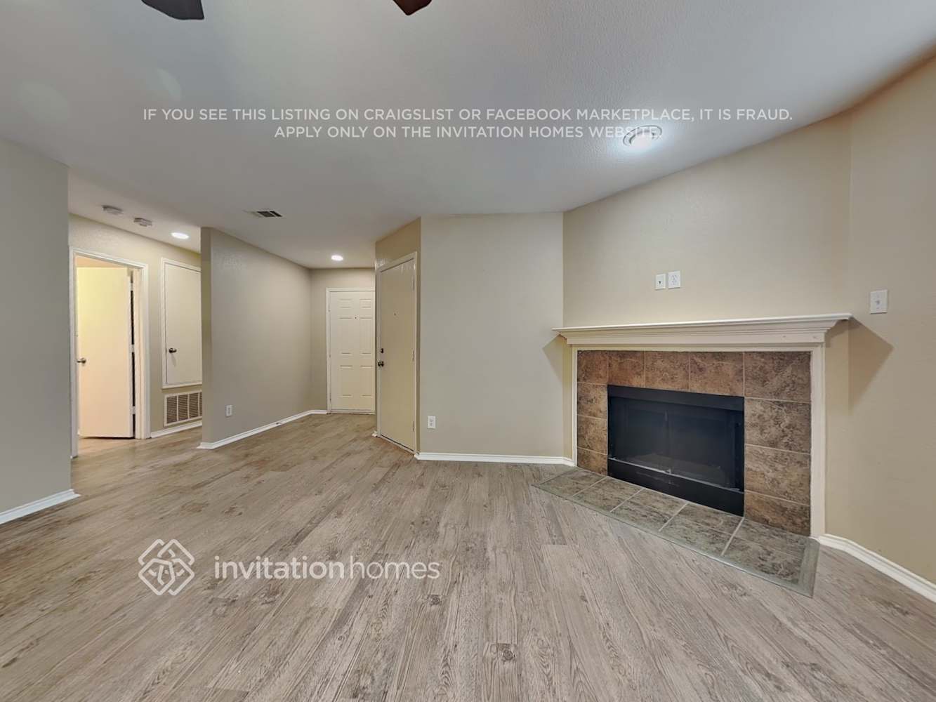 Building Photo - 1852 Village Park Trail