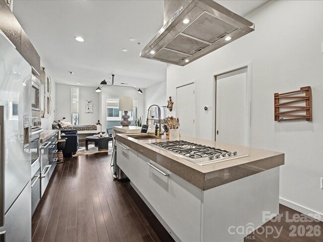 Building Photo - 341 Viburnum Way Ct