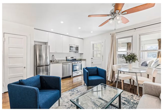 Building Photo - 1413 Ridge Pl SE