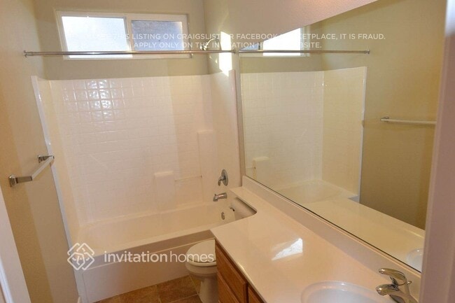 Building Photo - 7966 Roseview Way