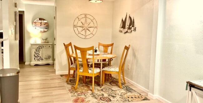 Building Photo - 4225 38th Ave S