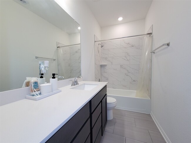 Building Photo - 8214 Leisure Pt Dr