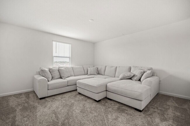 Building Photo - 4981 Worchester Dr