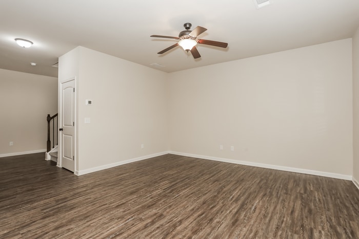 Building Photo - 428 Concord Terrace