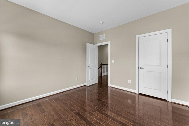 Building Photo - 21268 Park Grove Terrace