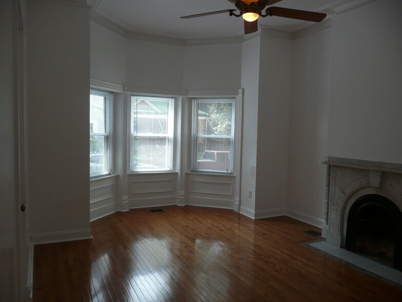 Living Room - View One - 225 Emerson St