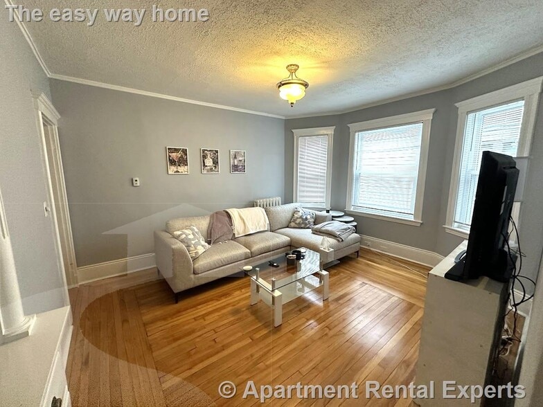 Building Photo - 207 Boston Ave