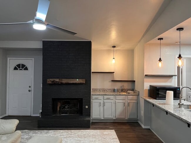 Building Photo - 520 NW 137th St