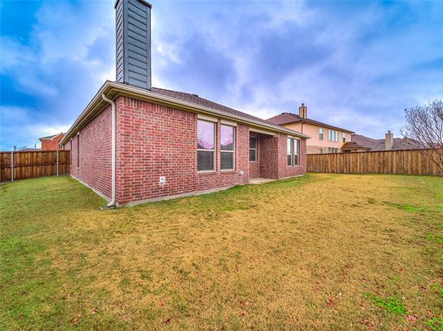 Building Photo - 14923 Lone Spring Dr