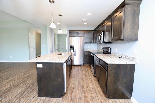 Building Photo - 5625 Tillman Nursery Rd