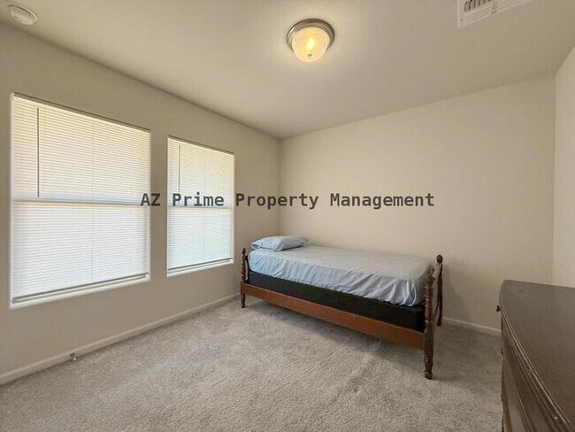 Building Photo - 1209 W Seagoe Ave