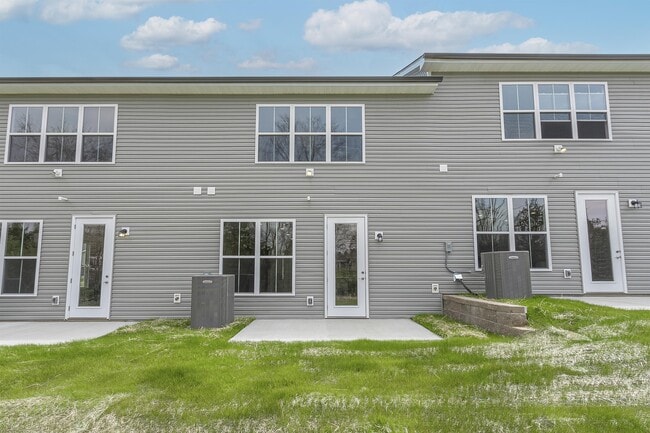 Building Photo - 4825 Ancient Glacier Ln