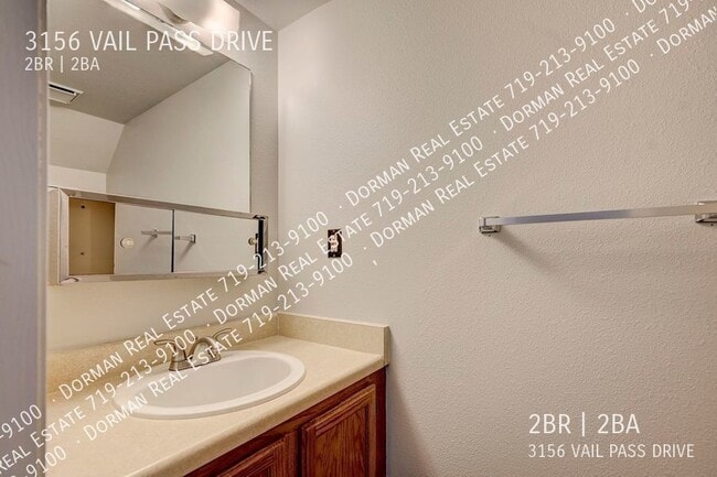 Building Photo - 3156 Vail Pass Dr