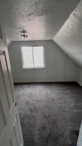 Building Photo - 2310 E Evans Ave