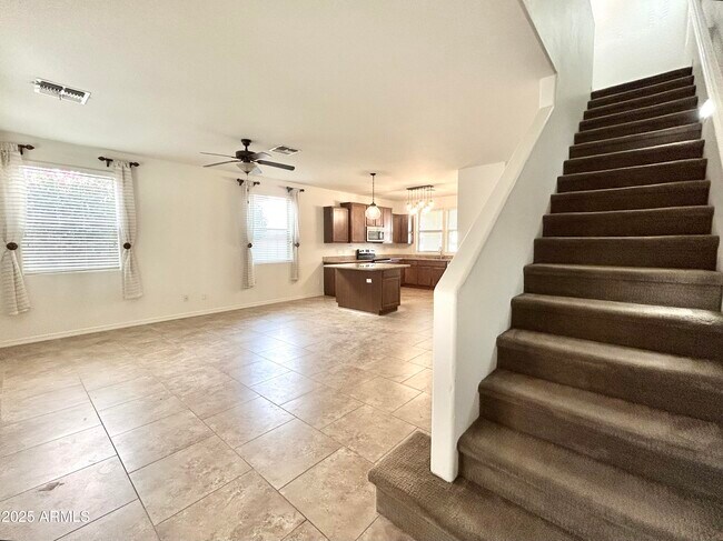 Building Photo - 1418 S Jessica Ln