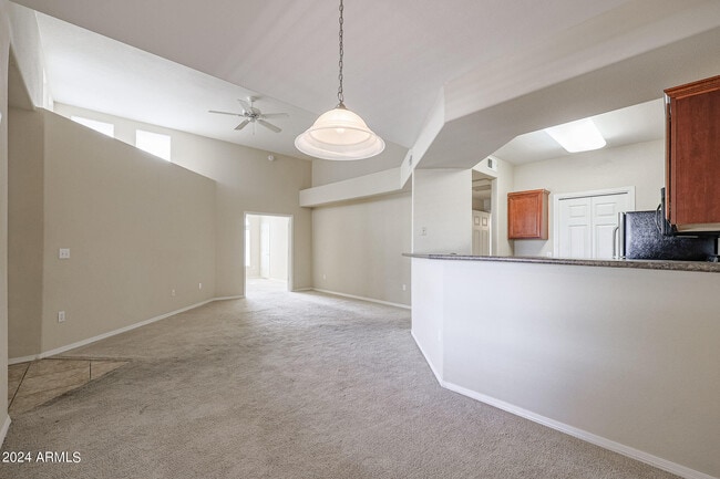 Building Photo - 17017 N 12th St