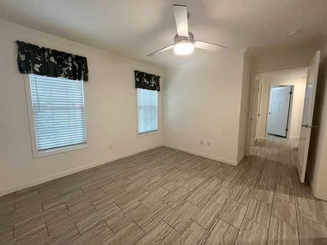 Building Photo - 402 Morristown Cay