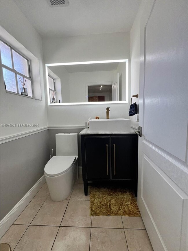 Building Photo - 12406 NW 7th Ln