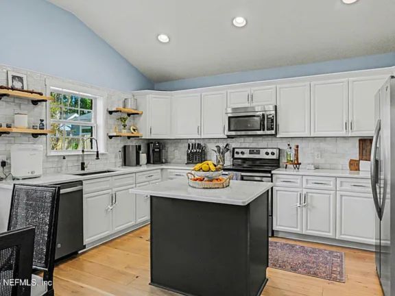 Building Photo - 87159 Chesapeake Ave