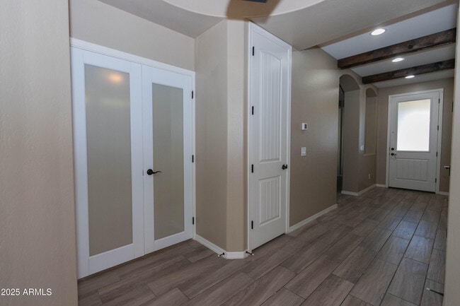 Building Photo - 3951 E Turley St