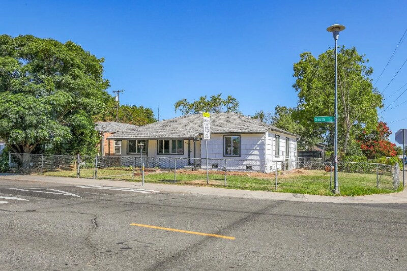 Building Photo - 19 South Ave