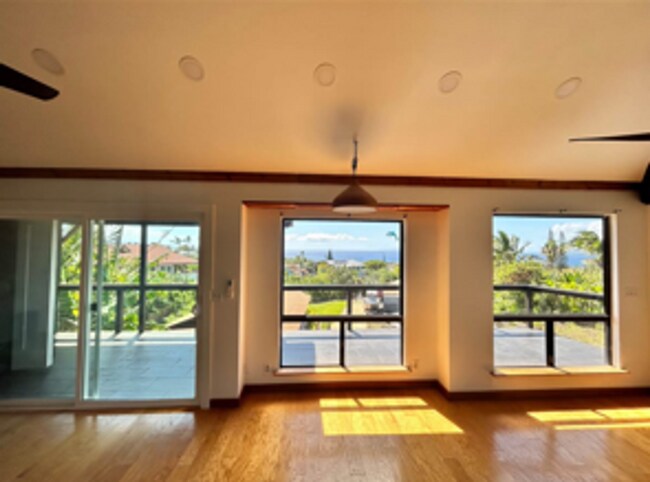 Building Photo - Stunning Ocean Views Unfurnished 1 Bed 1 Bath Rental in Maui Meadows – Prime Location