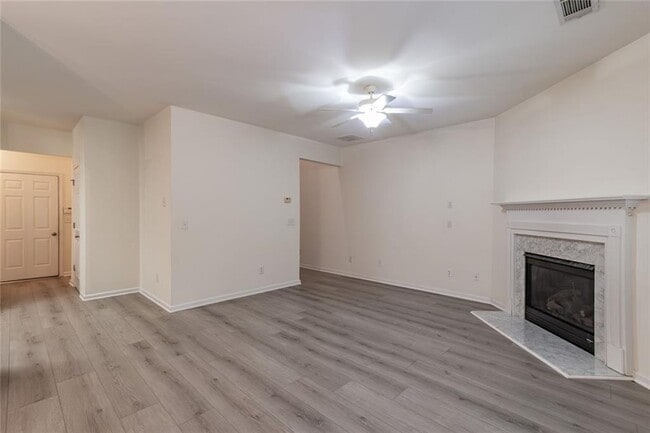 Building Photo - 3941 Snipes Ct