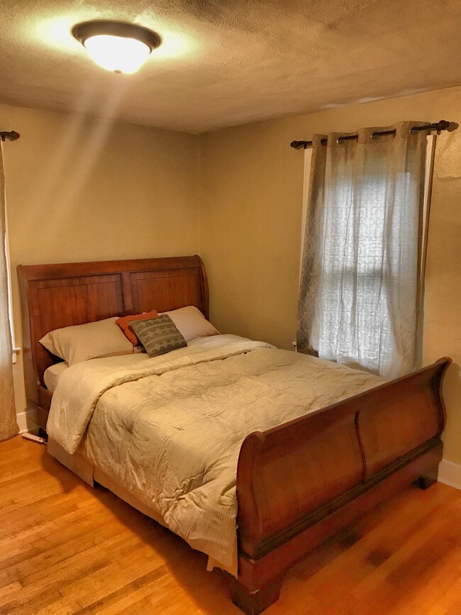 241 Lorraine Ave 241 Lorraine Ave Syracuse NY 13210 Apartment Finder