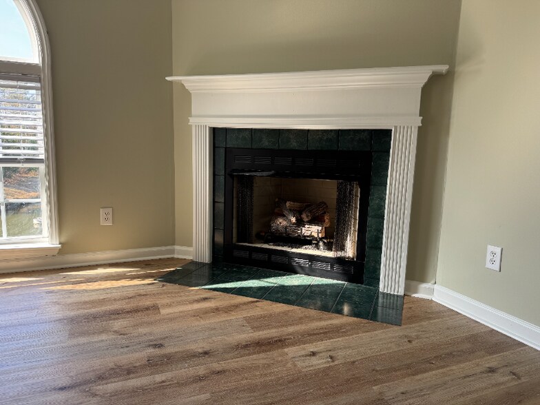 Building Photo - 3713 Morris Farm Dr