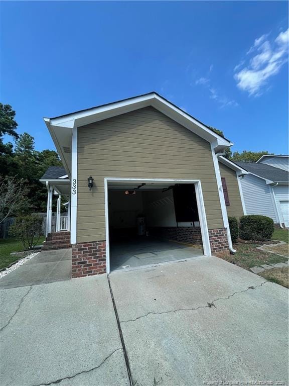 Building Photo - 333 Abbottswood Dr