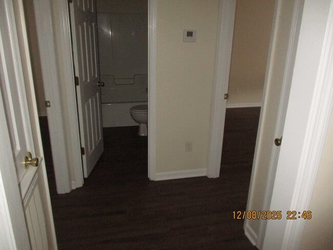 Building Photo - 3713 Countryside Dr