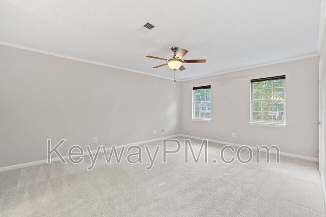 Building Photo - 511 Adams Mill Ln
