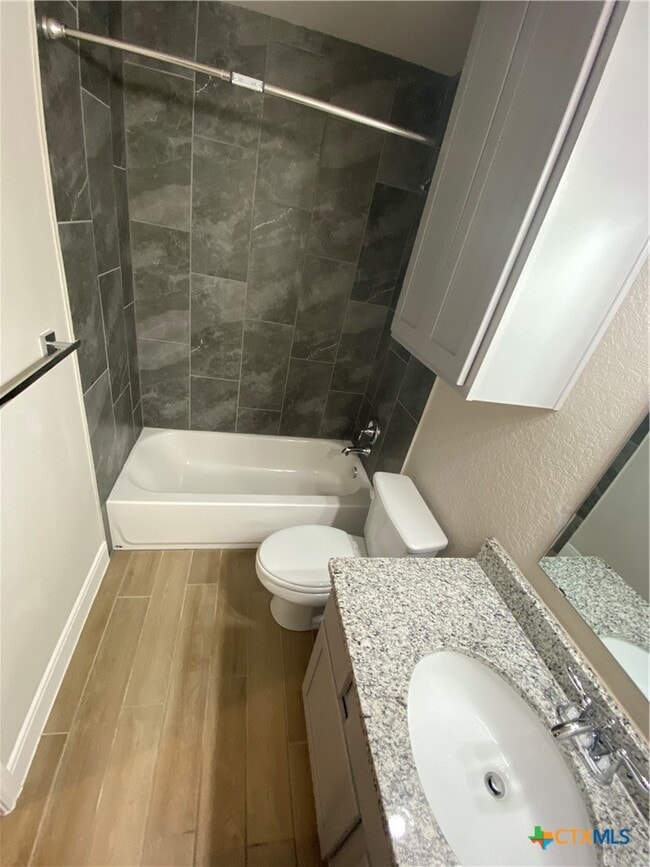 Building Photo - 2014 Rueben Rd