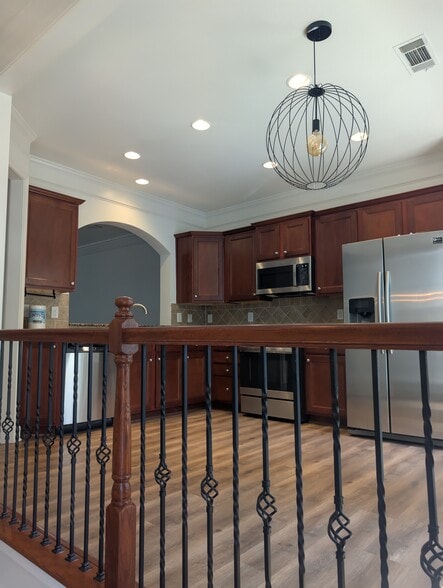 Building Photo - 2159 Weldonberry Dr NE