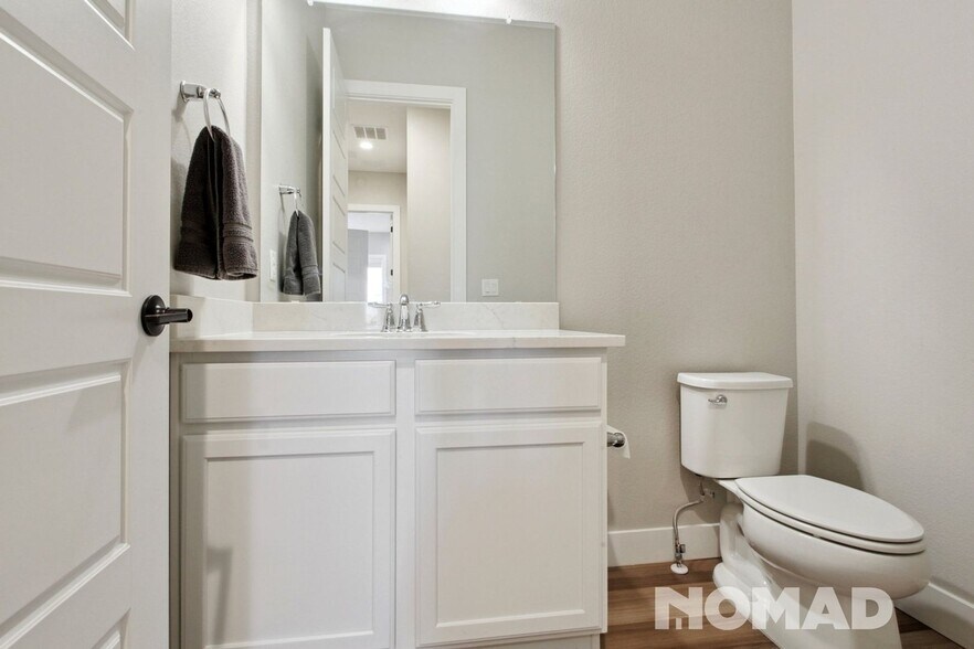 Building Photo - 268 Orion Ct