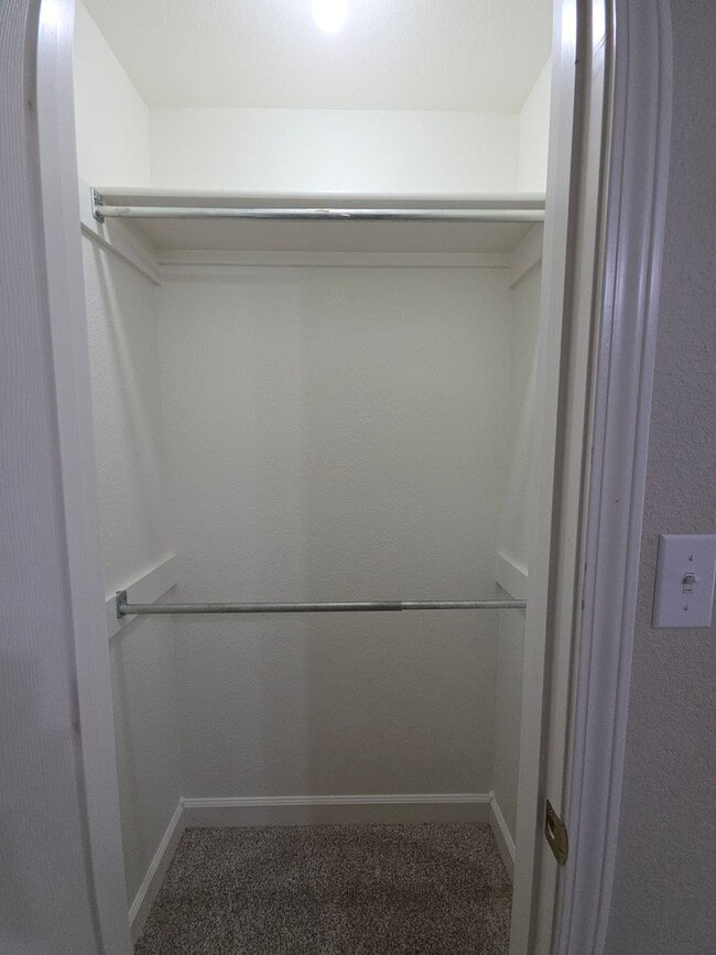 Building Photo - 2102 S Greenwich Ave