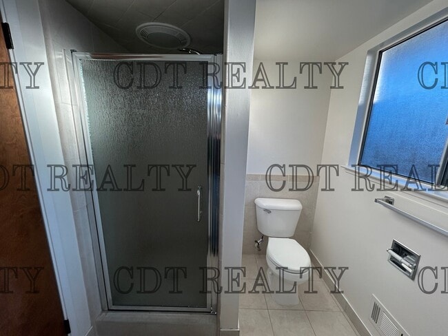 Building Photo - 717-725 California Street