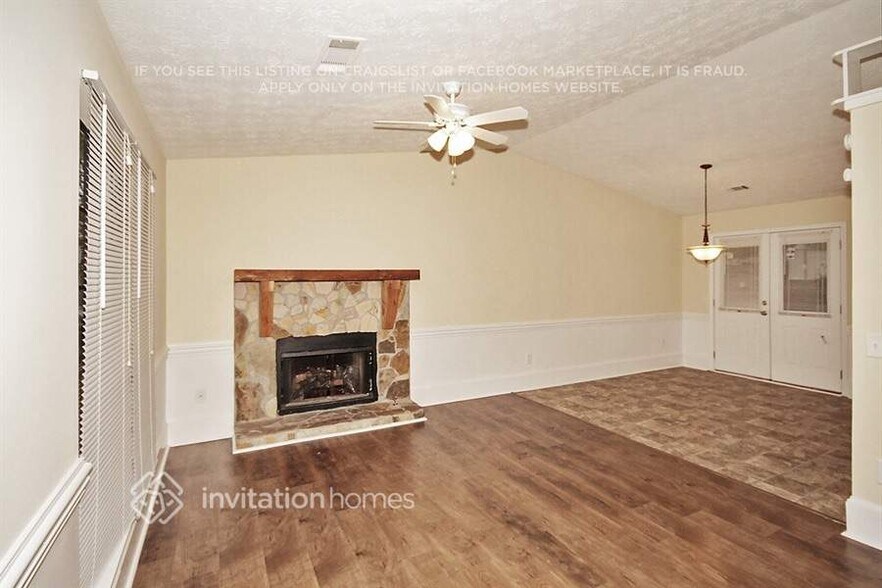 Building Photo - 5155 Sugar Crest Dr