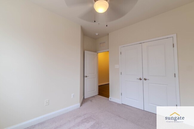 Building Photo - 5757 Richards Valley Rd