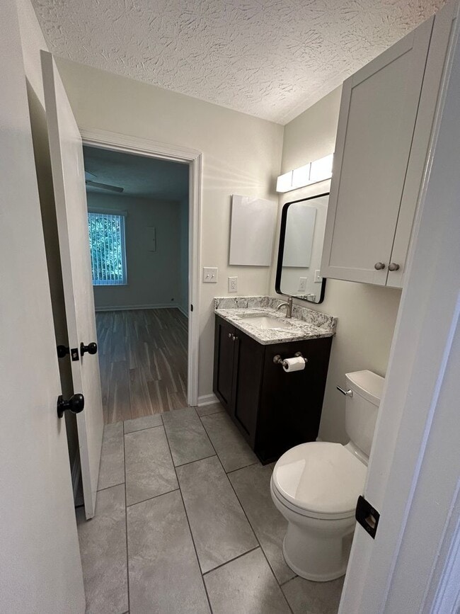 Building Photo - 2 Bed, 2 Bath Renovated Townhouse – Single-Level Living – $1,775/month