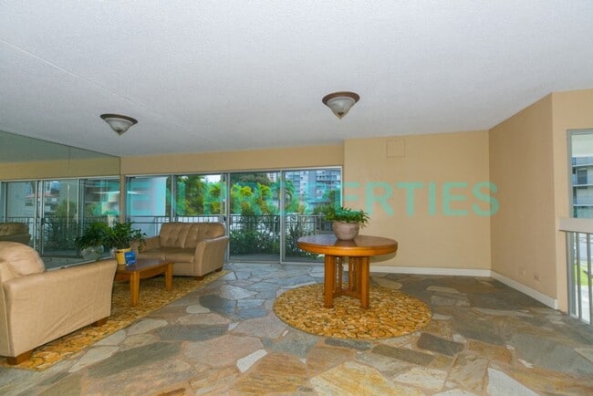 Building Photo - studio for rent at Lunalio Tower