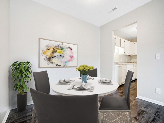 Building Photo - Forest Meadows Apartments – Pet-Friendly w...