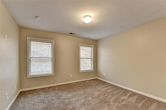 Building Photo - 359 Shiloh Manor Dr