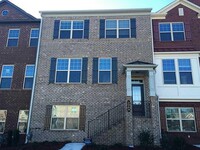 Building Photo - 3369 N Twin Alley