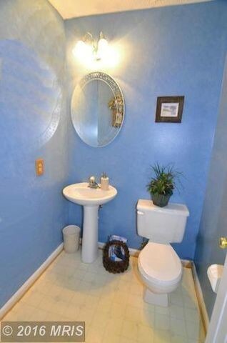 Building Photo - 8534 Pine Meadows Dr