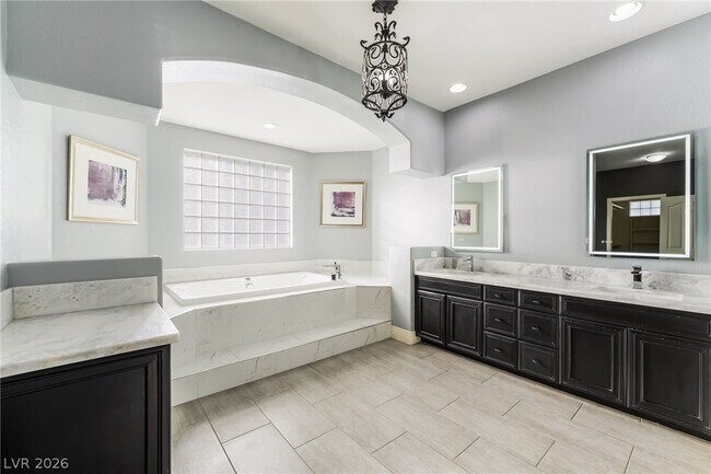 Building Photo - 2131 Alexa Breanne Ct