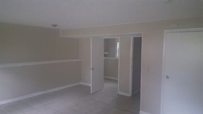 Building Photo - There is no place like home!