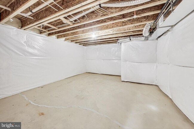 Building Photo - 13317 Petrel St