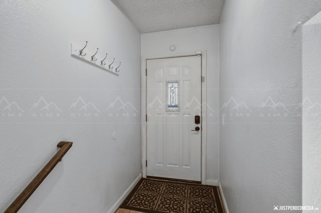 Building Photo - 12739-12739 Tanada Loop