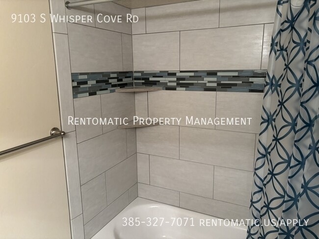 Building Photo - 9103 Whisper Cove Rd